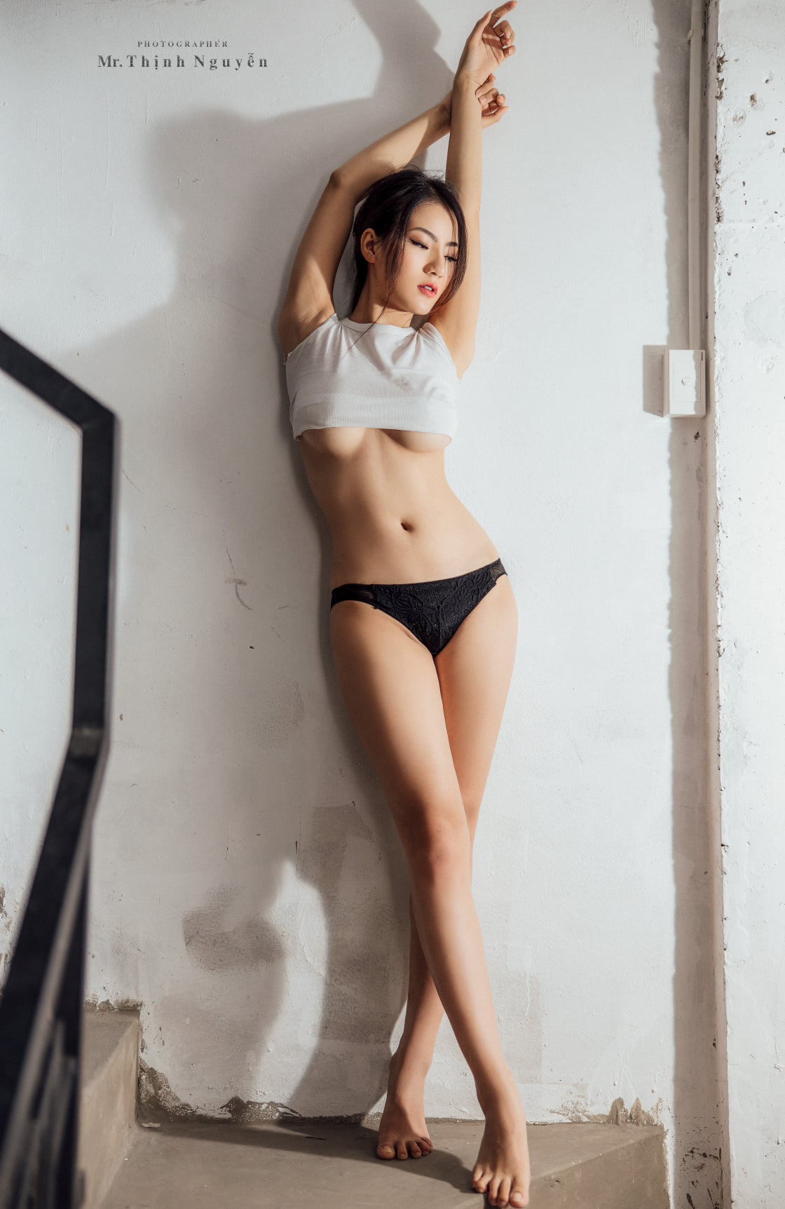 Hot Vietnamese Babes Bùi Thị Tú Uyên