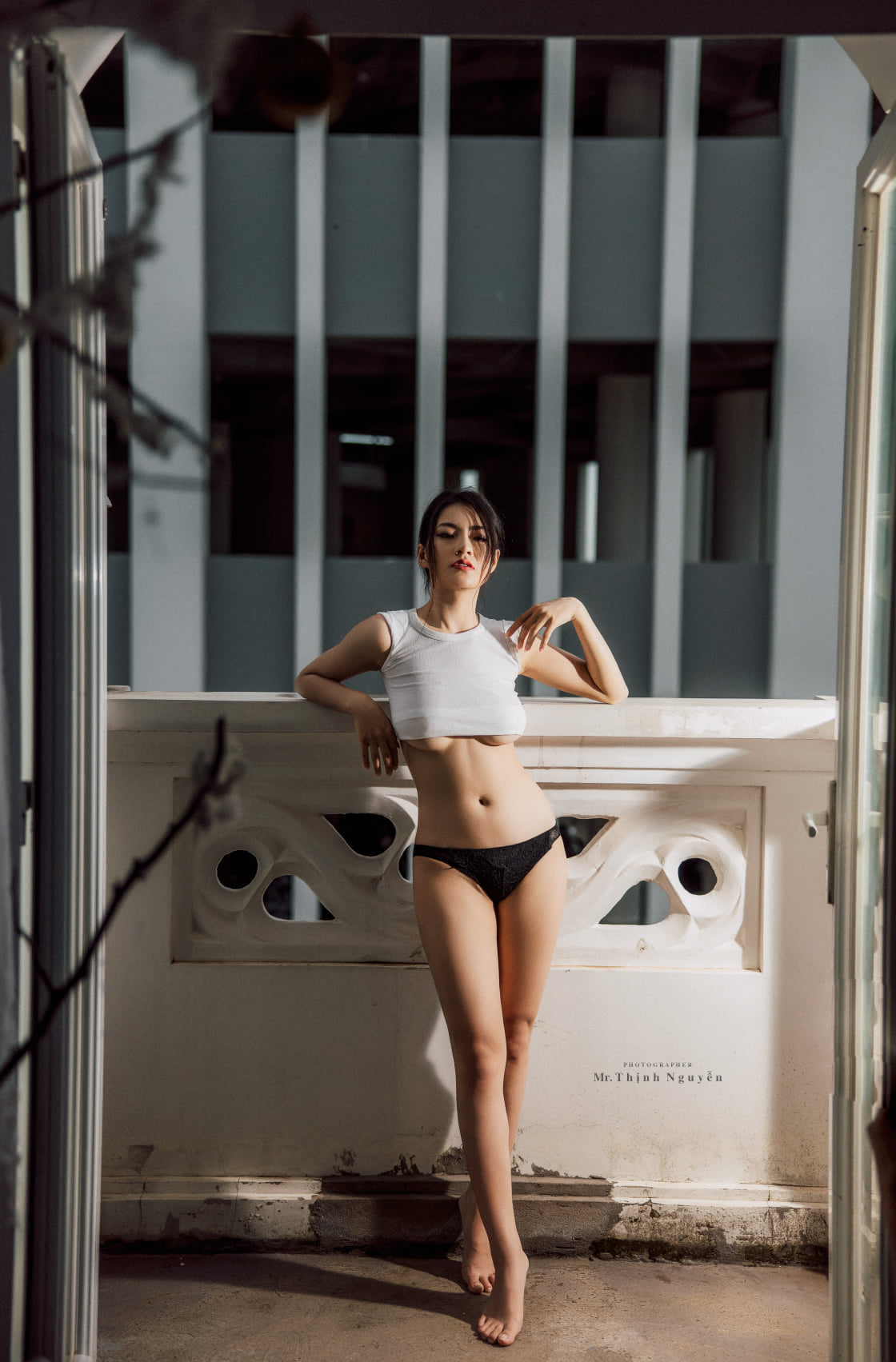 Hot Vietnamese Babes Bùi Thị Tú Uyên