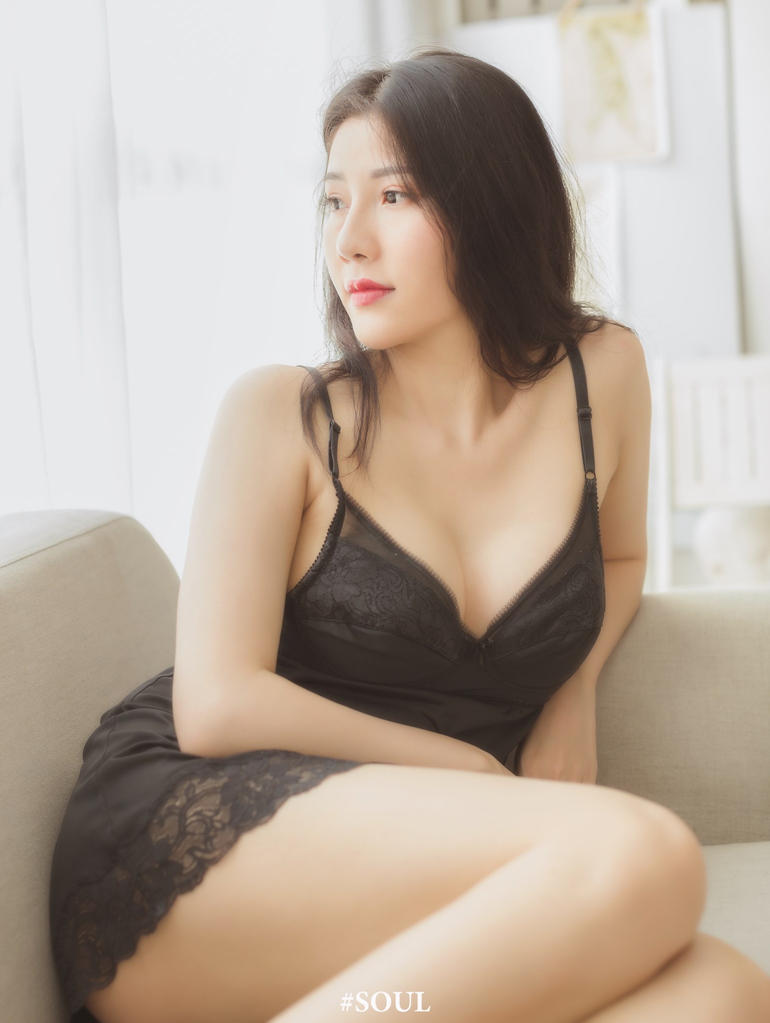 Beautiful Asian Female DJ