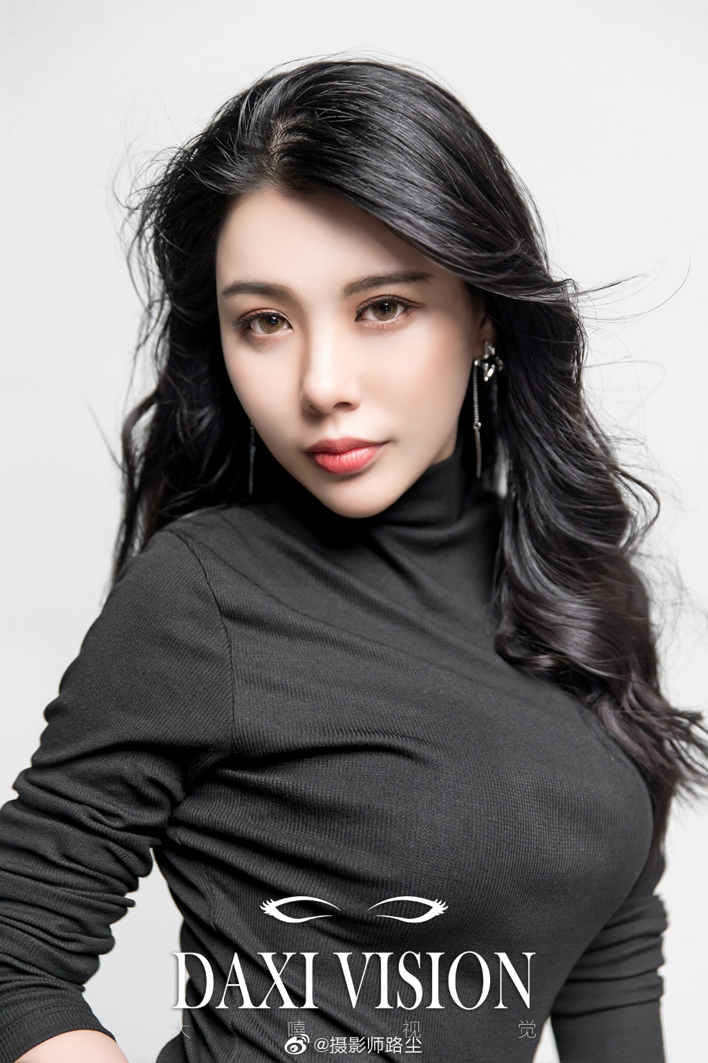 Tight Fit 小卷卷老师